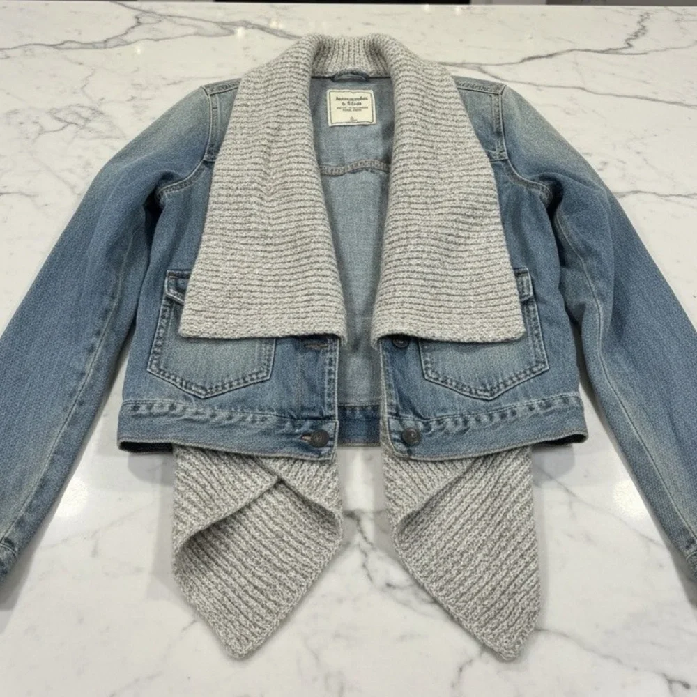 Abercrombie & Fitch Vintage Denim Jean Jacket with Knit Shawl Collar M - Picture 1 of 1